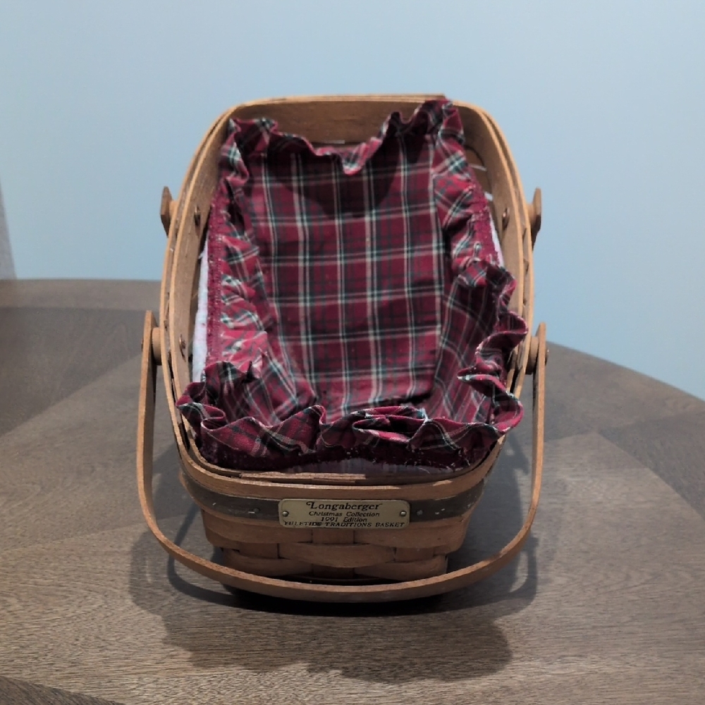 Longaberger Basket with Red Plaid Lining